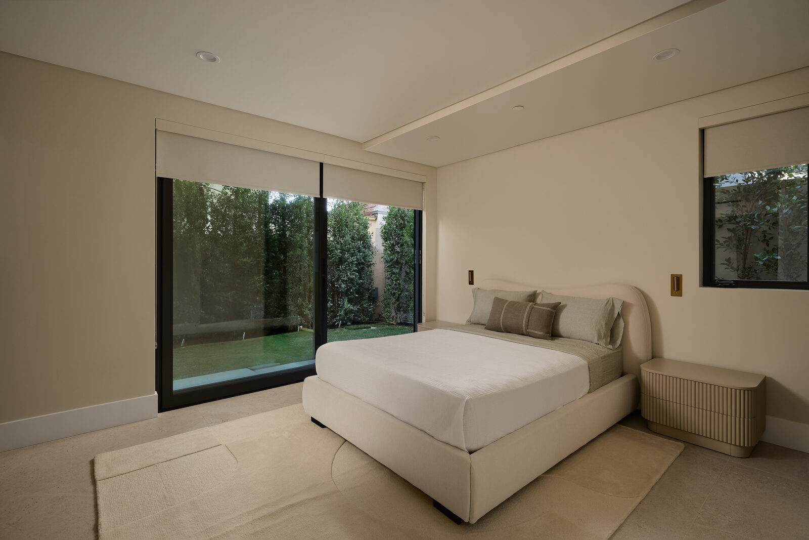 Abayta garden bedroom