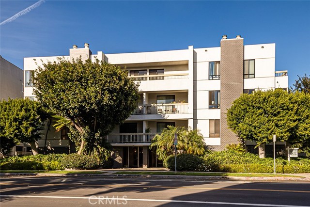1220 Roxbury Dr #302, Los Angeles, CA 90035