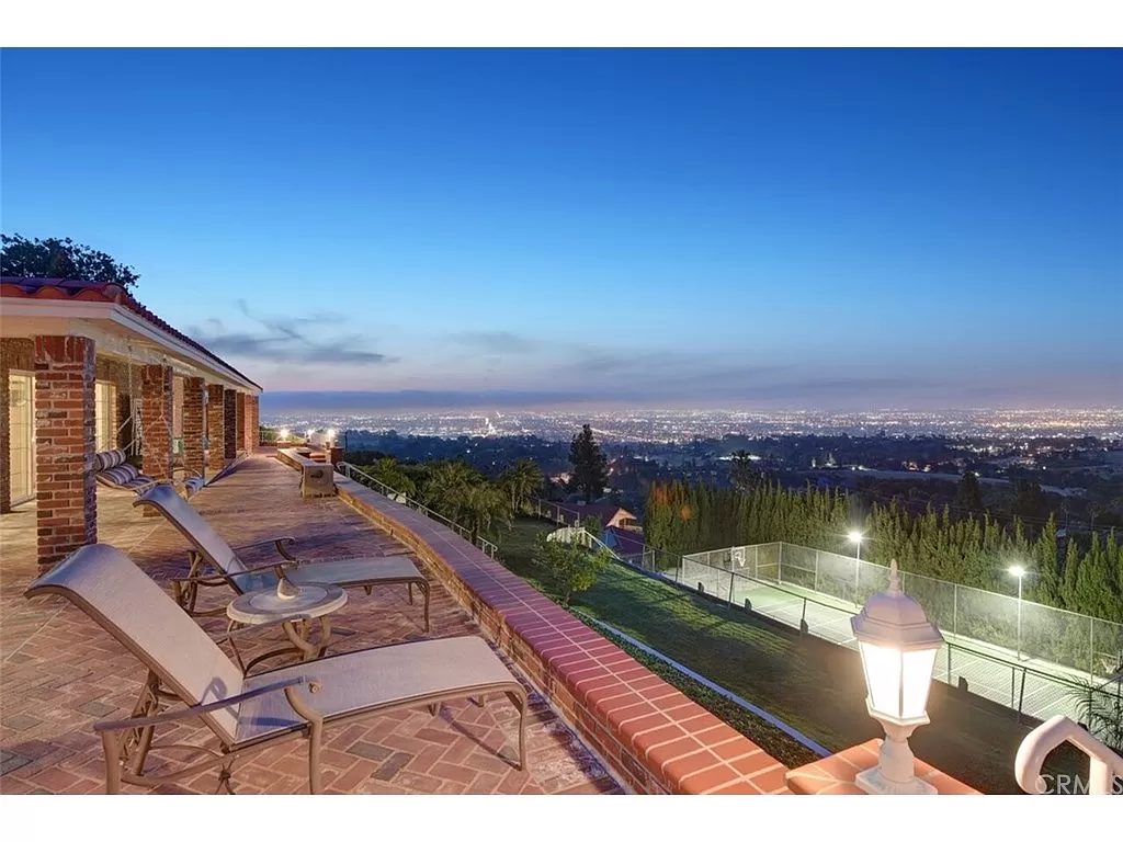 31 Headland Dr, Rancho Palos Verdes, CA 90275