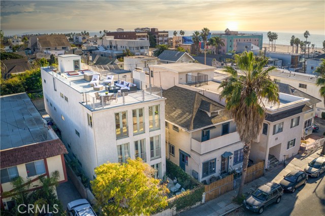 46 Rose Ave, Los Angeles, CA 90291
